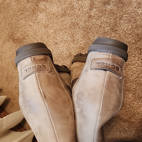 Sorel Joan of Artic Distressed Wedge II Chelsea Boots - Picture 8 of 12